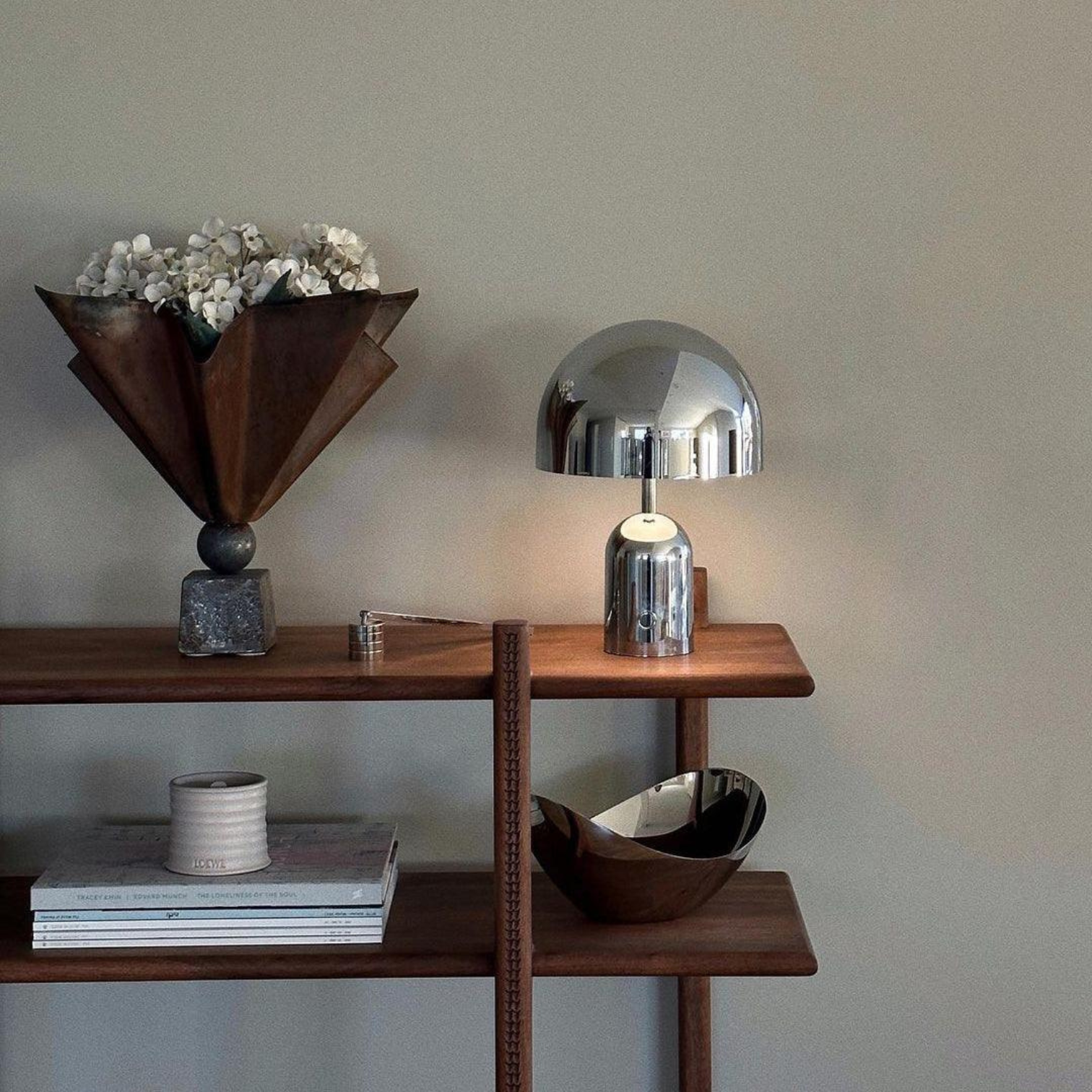 Arched Metal Table Lamp with Dimmable Warm Light