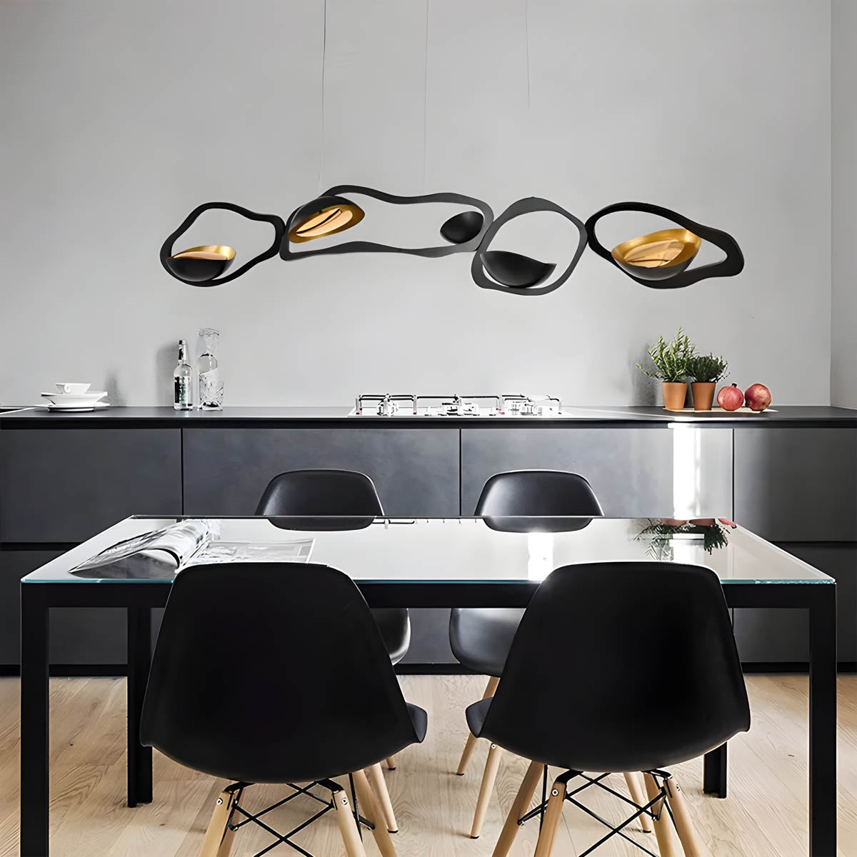 Modern alloy linear pendant light