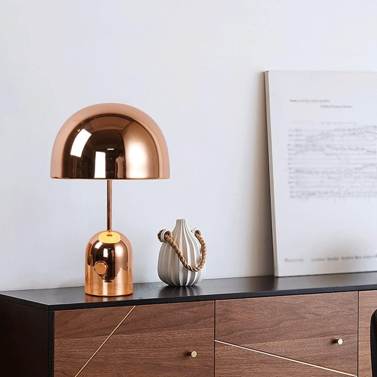 Modern Arched Metal Table Lamp with Soft Dimming