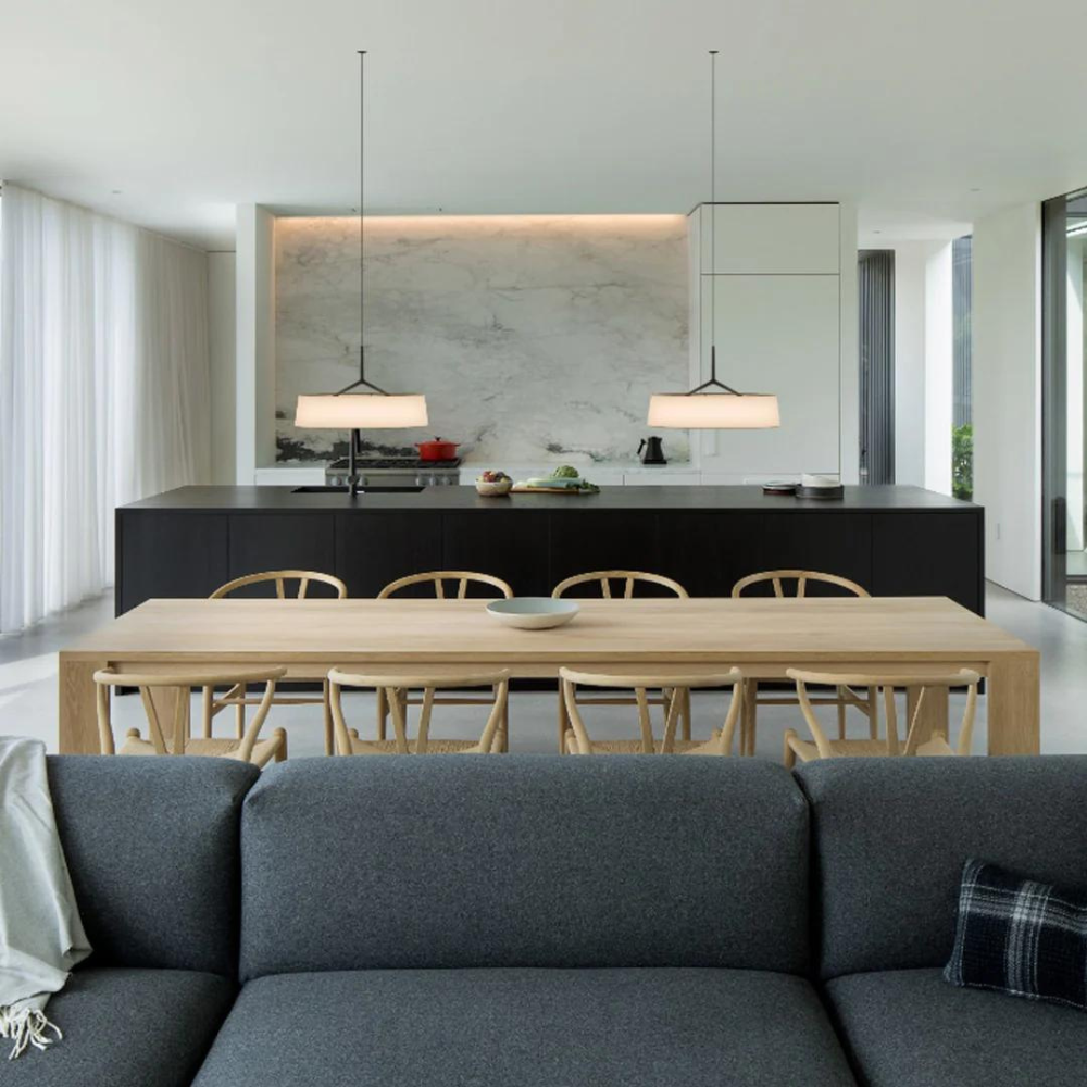 Minimalist Metal Pendant Light – Modern Neutral Ceiling Lamp