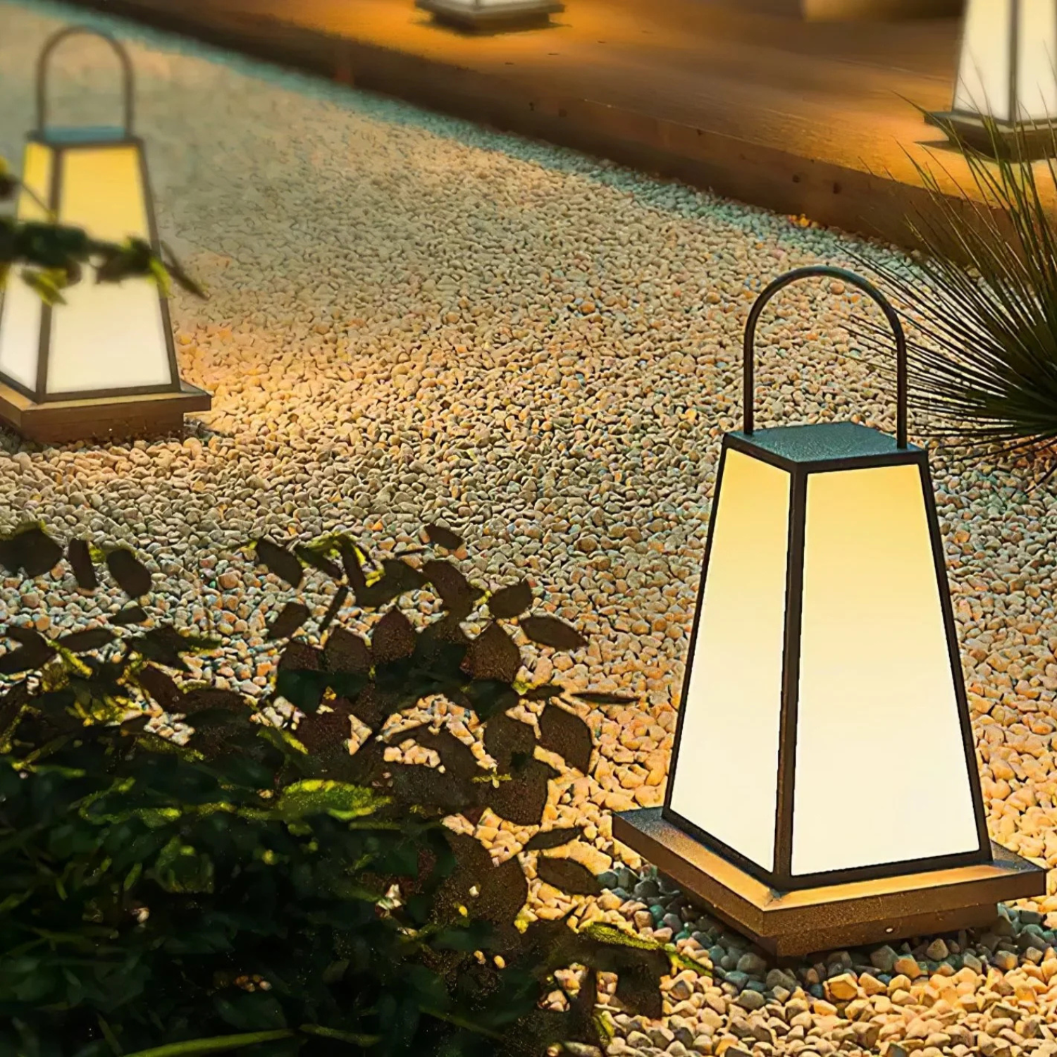 Rechargeable Outdoor Lantern Light with Warm Glow