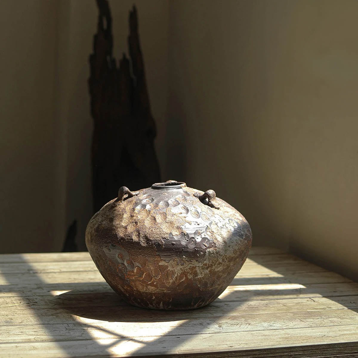 Ceramic Vase with Handles and Hammered Antique Finish