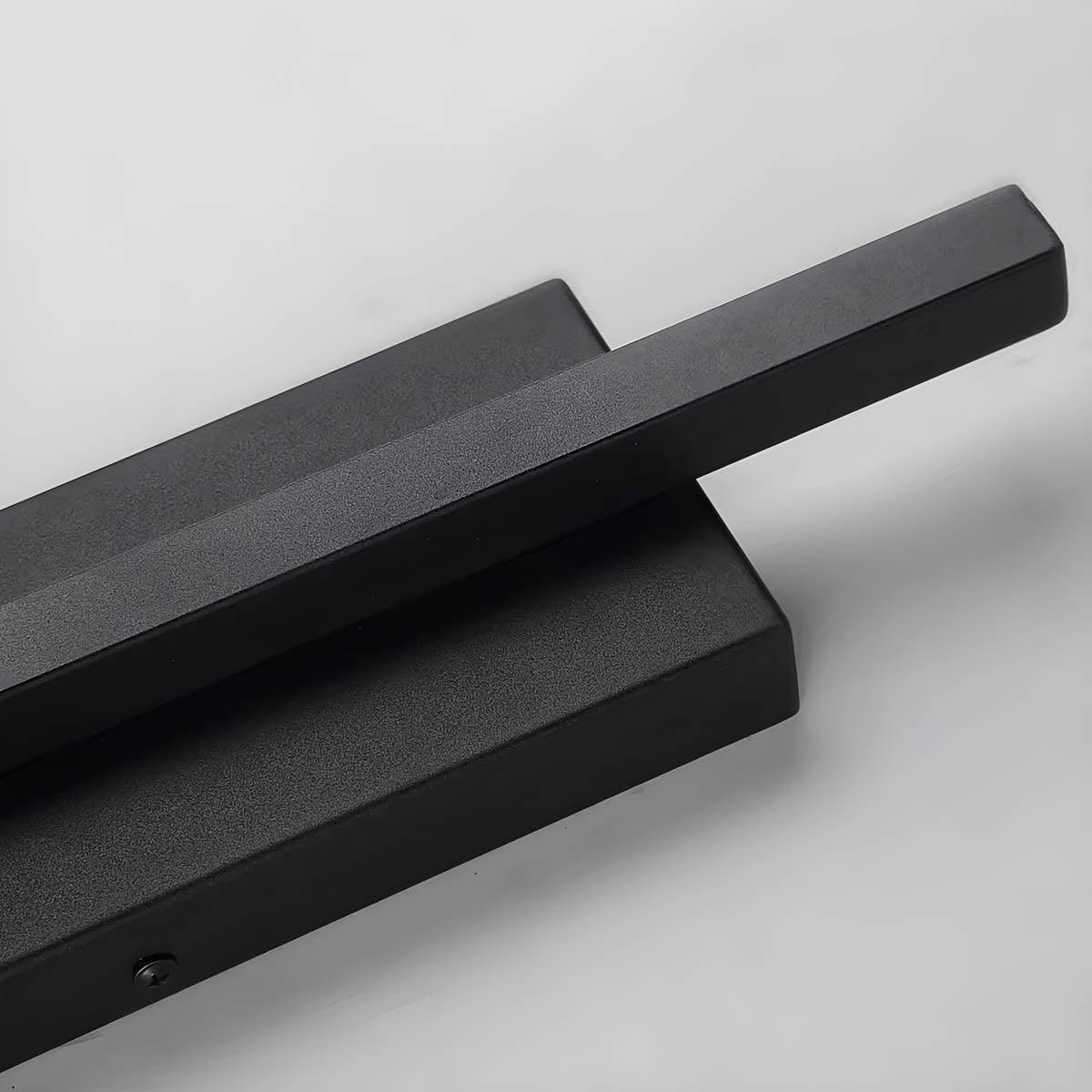 Aluminium & acrylic outdoor wall light 38 cm IP65