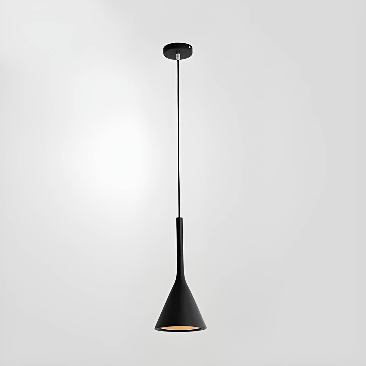 Slim iron & aluminium pendant light