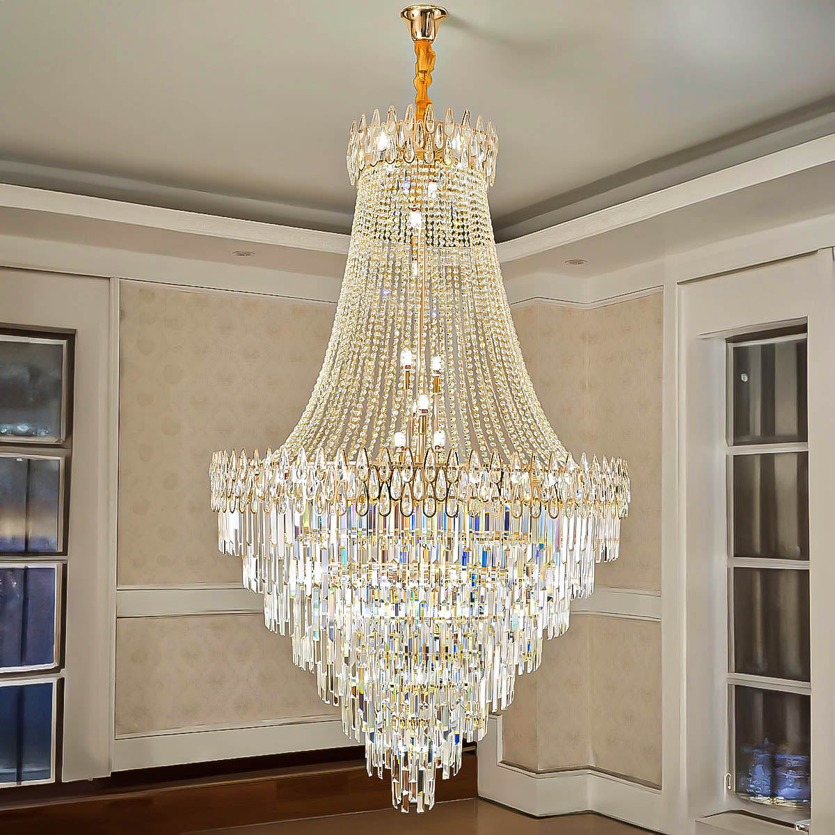 Iron and crystal chandelier – classic drop design