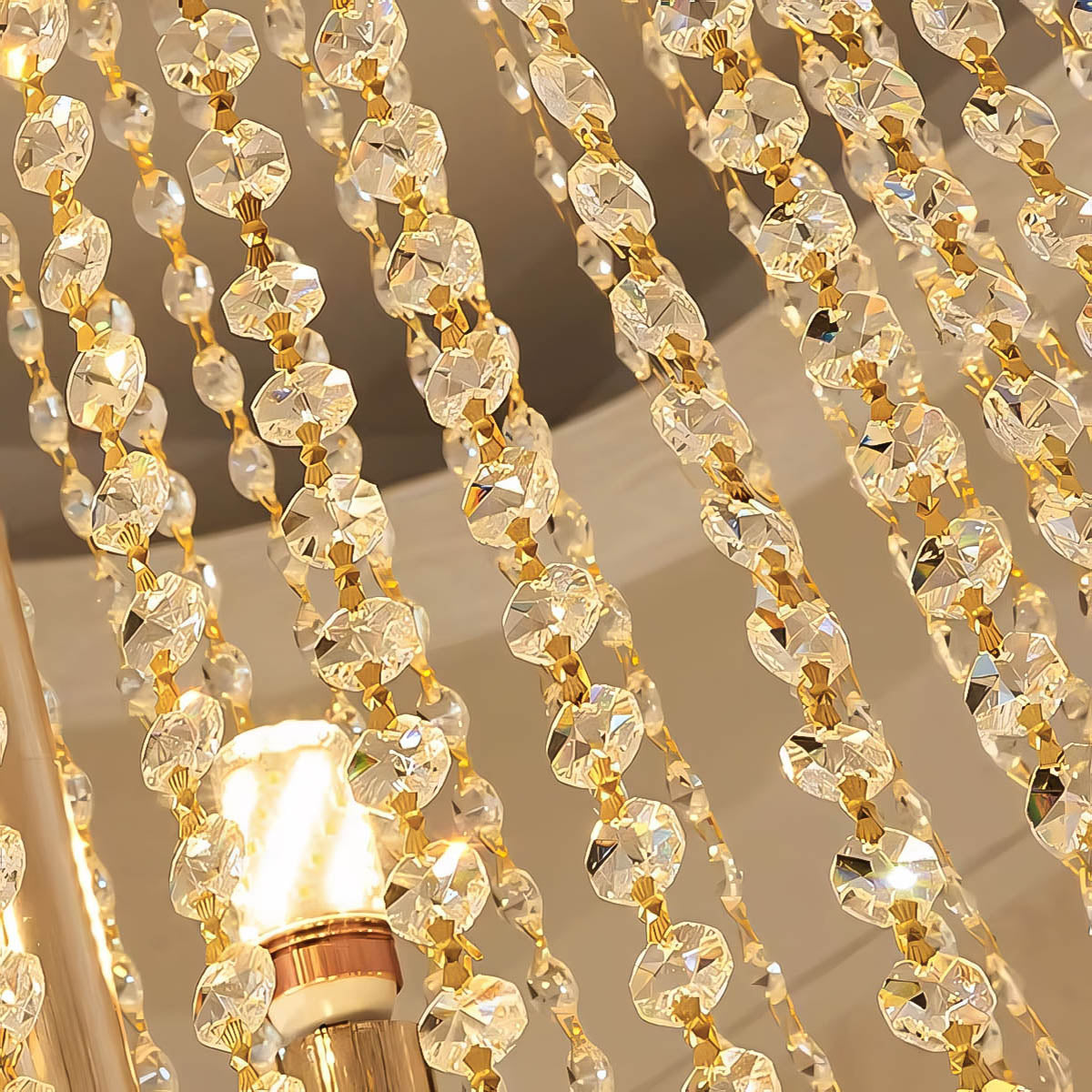 Iron and crystal chandelier – classic drop design