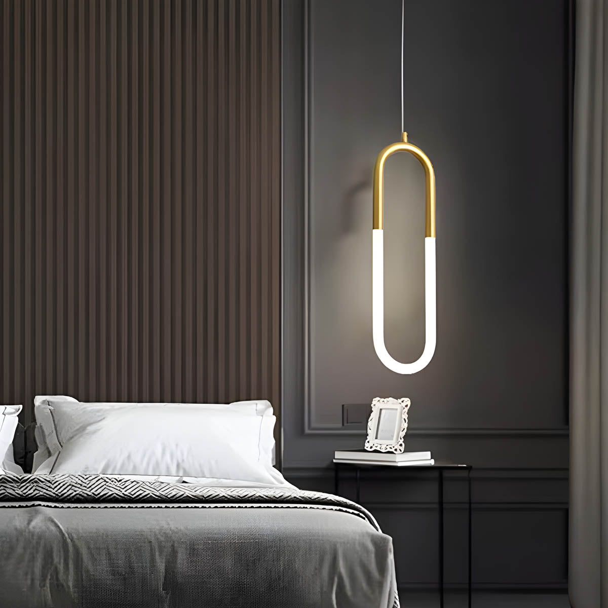 Oval loop silicone & iron LED pendant light, 40 cm, single- or two-head