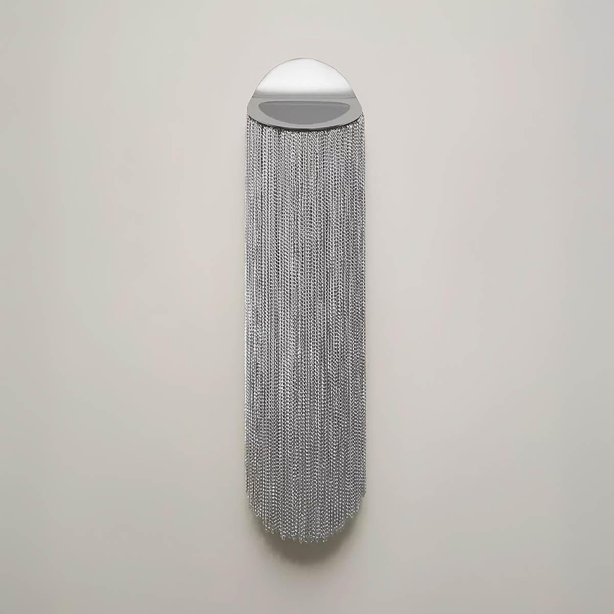 Chain-cascade metal wall light with LED chips