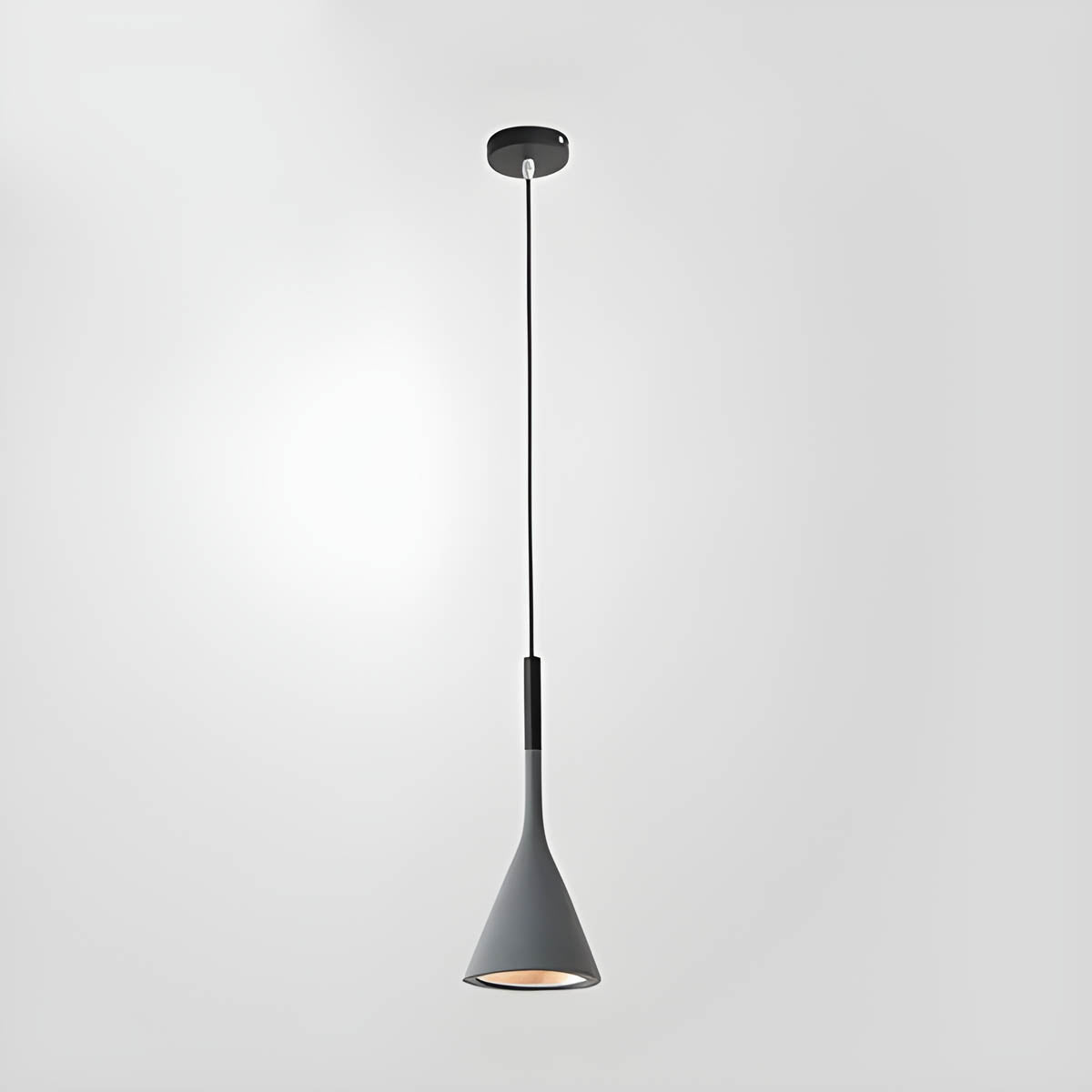 Slim iron & aluminium pendant light