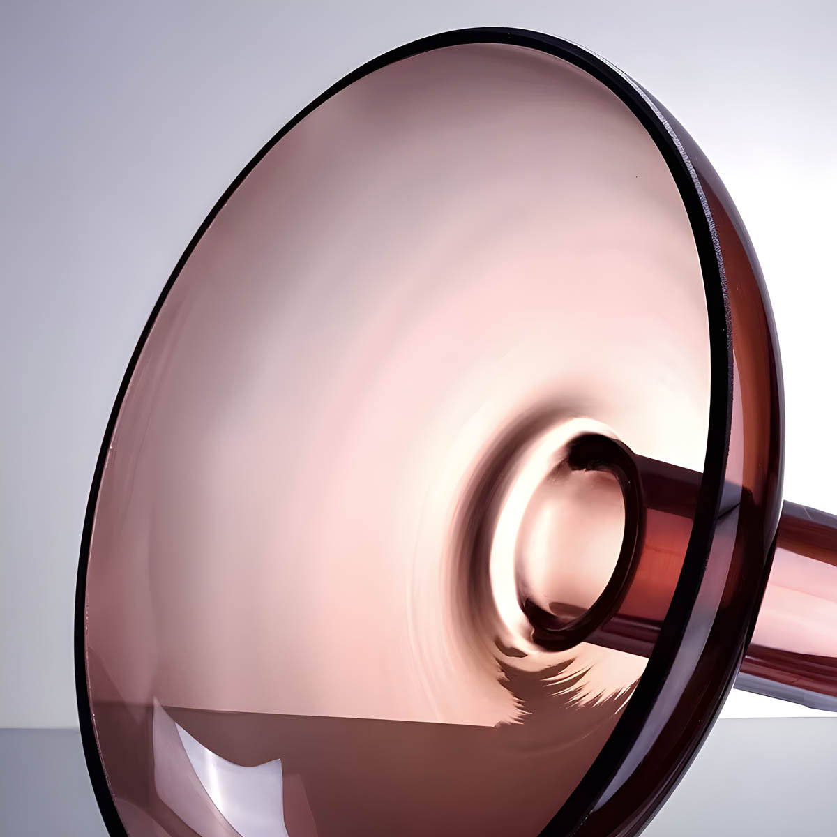 Gradient Glass Art Vase — Sculptural Contemporary Centrepiece