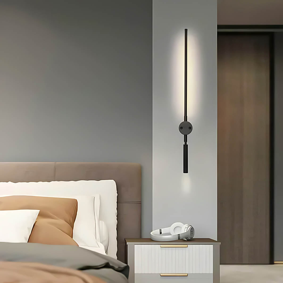 Aluminium LED wall sconce with spotlight bar