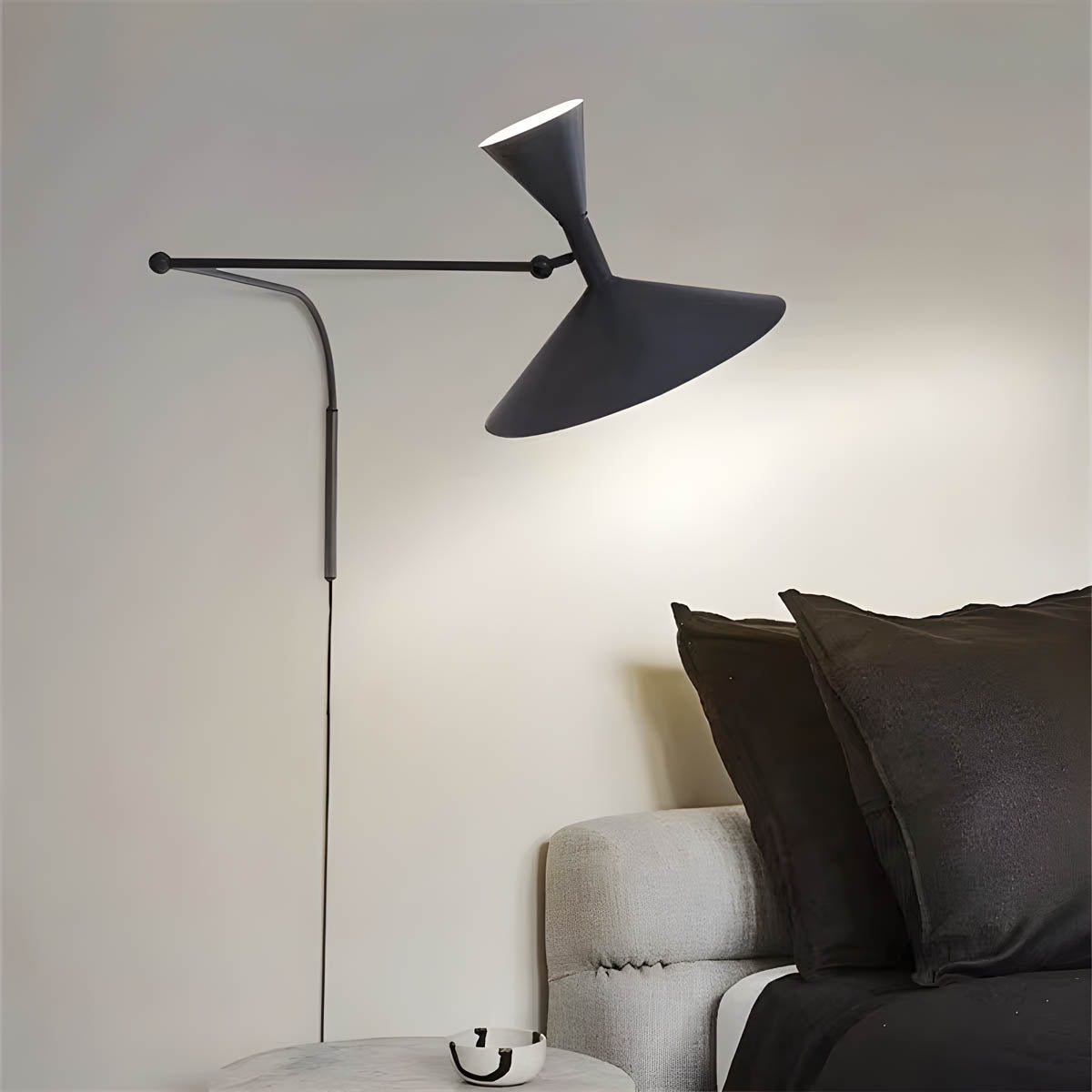 Dual-Light Industrial Wall Lamp “KONRAD” – Megaphone Style