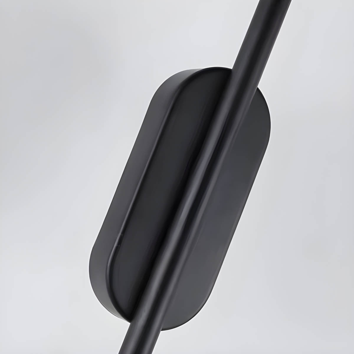 Aluminium-Silicone-Iron Wall Light