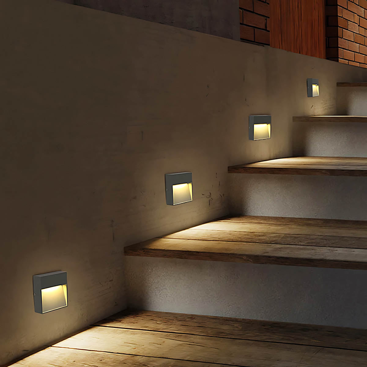 Aluminium & borosilicate glass outdoor wall light