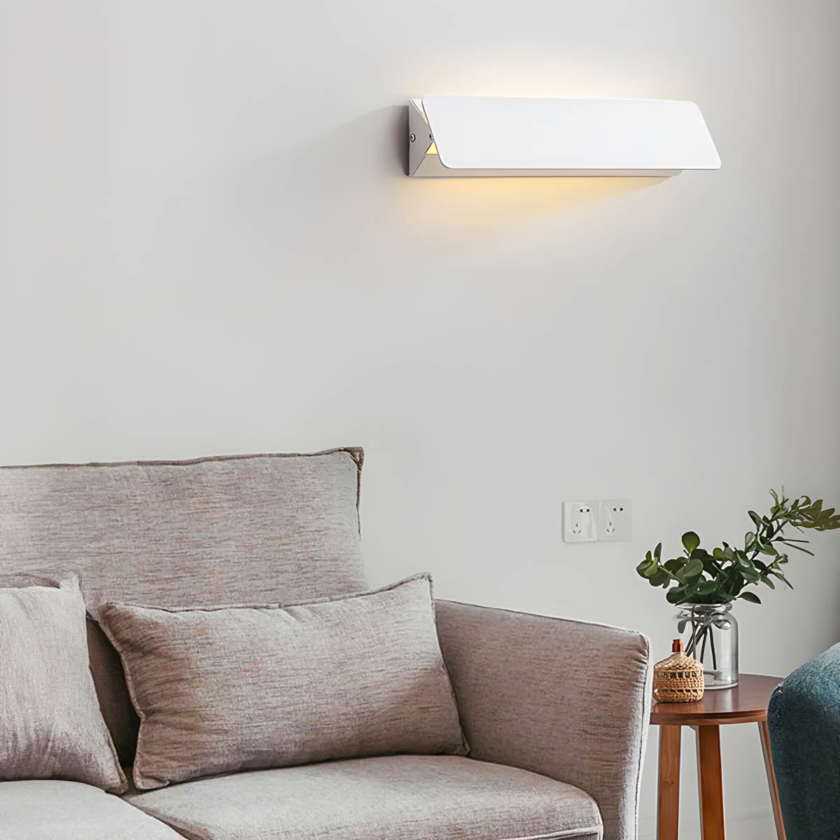 MIHALYMIHALY aluminium LED up-down wall light