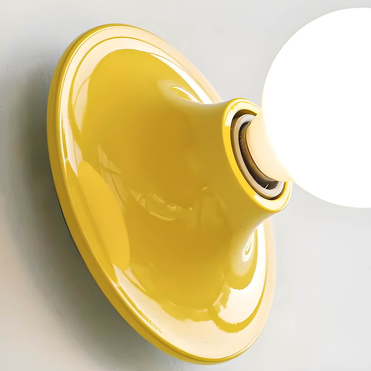 Iron wall light E27 vintage-disc shade