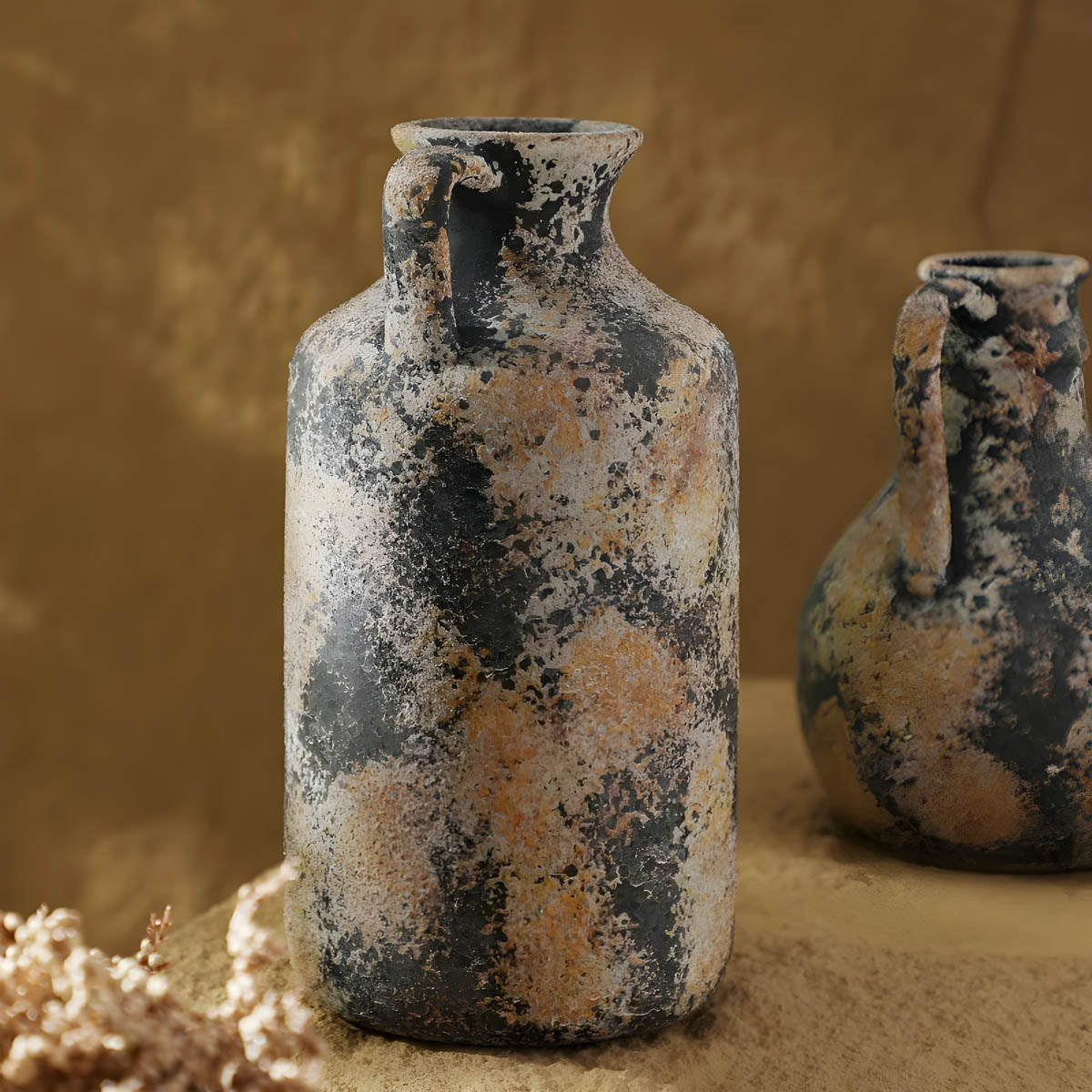 Rustic Weathered Ceramic Vase — Stone Finish Decorative Centrepiece