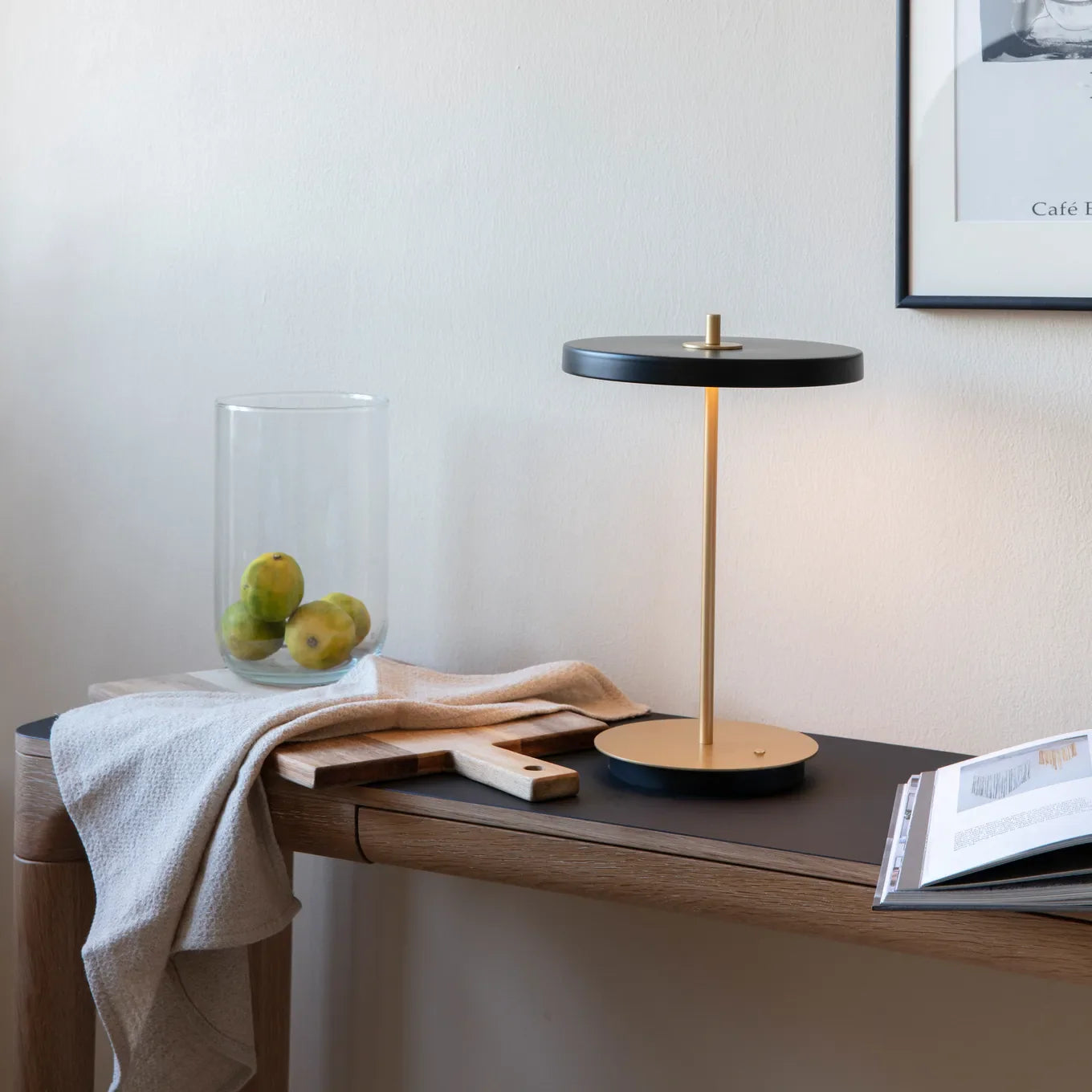 Gold Wireless Table Lamp with 3-Level Dimming