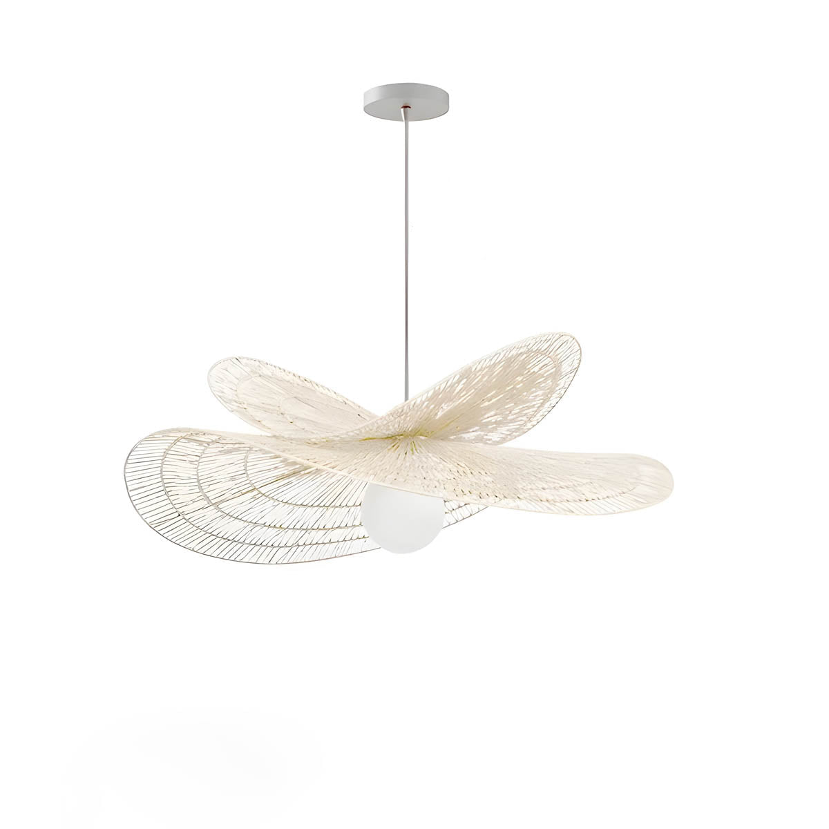 Hand-knitted rattan E27 pendant light