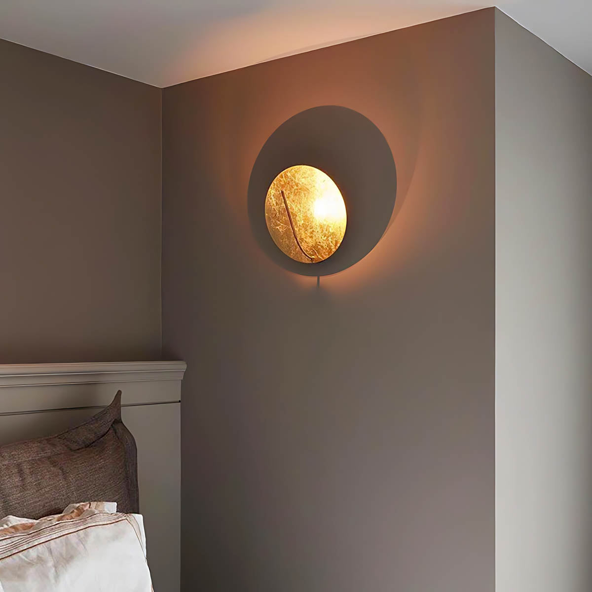 Wall Lights gold foil metal wall light with artistic cutouts
