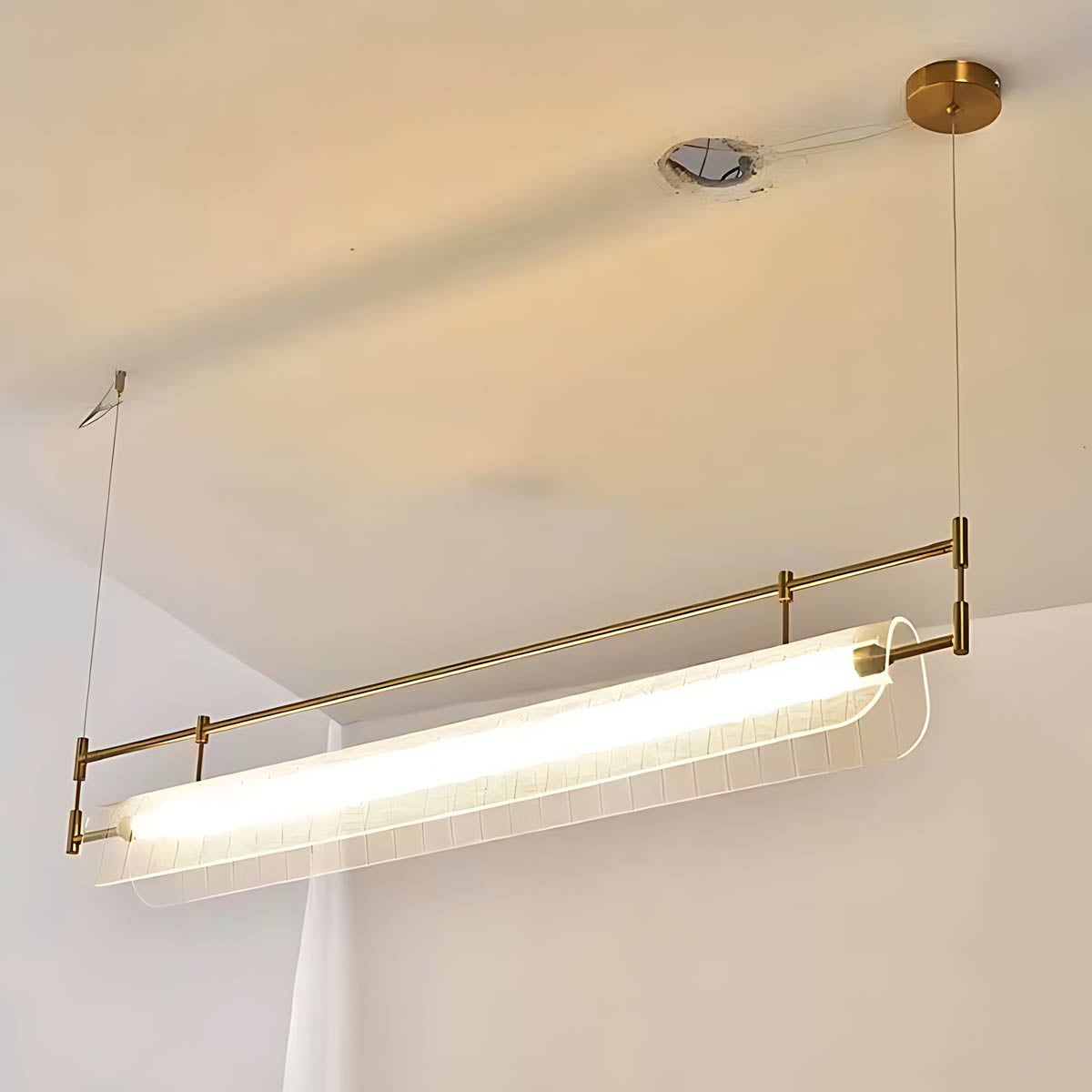 Pendant light LED with acrylic shade